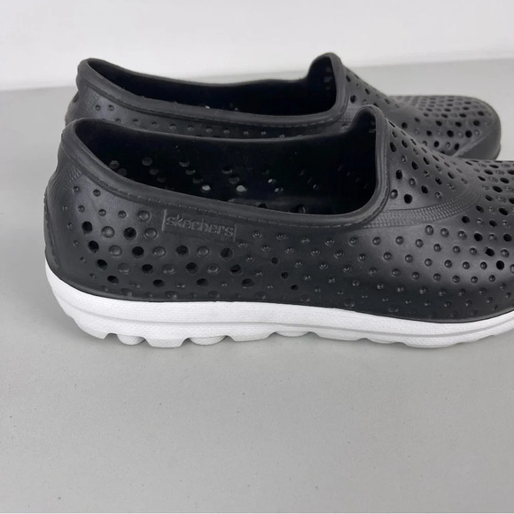 Skechers Performance Black H2 Go Slip On Water Shoes Unisex Size 3 Youth - Picture 4 of 9